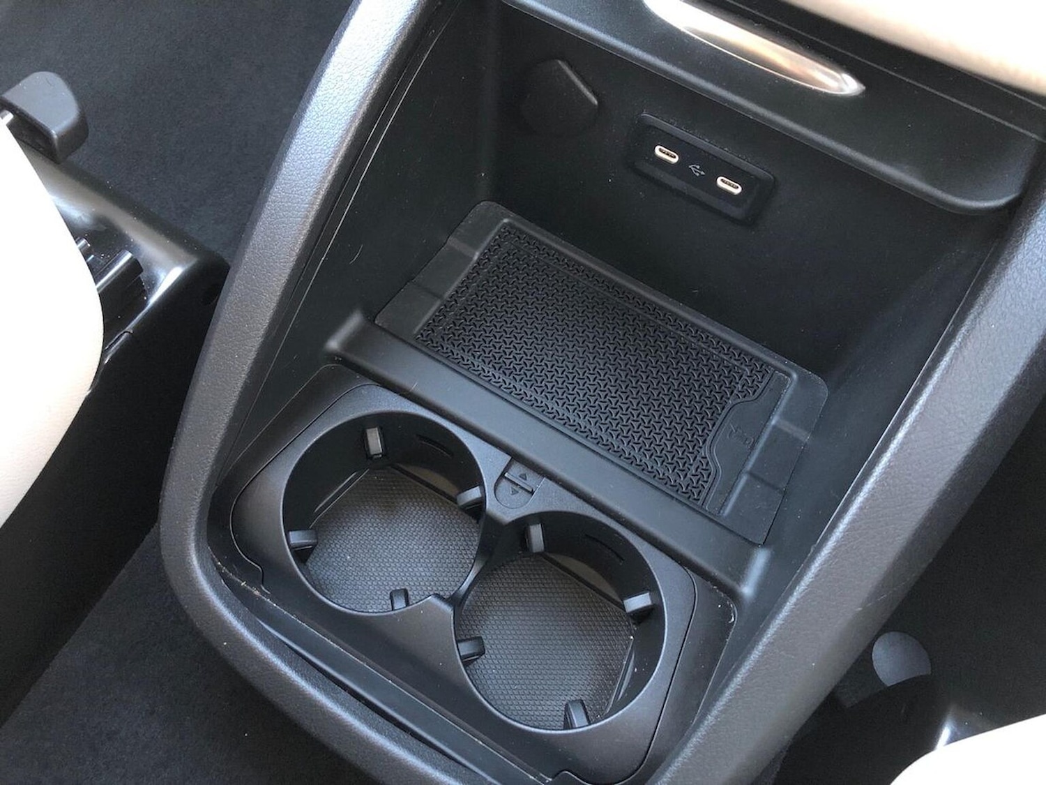 Used Mercedes-Benz V-Class 2024 for sale - 76837184: Photo 32