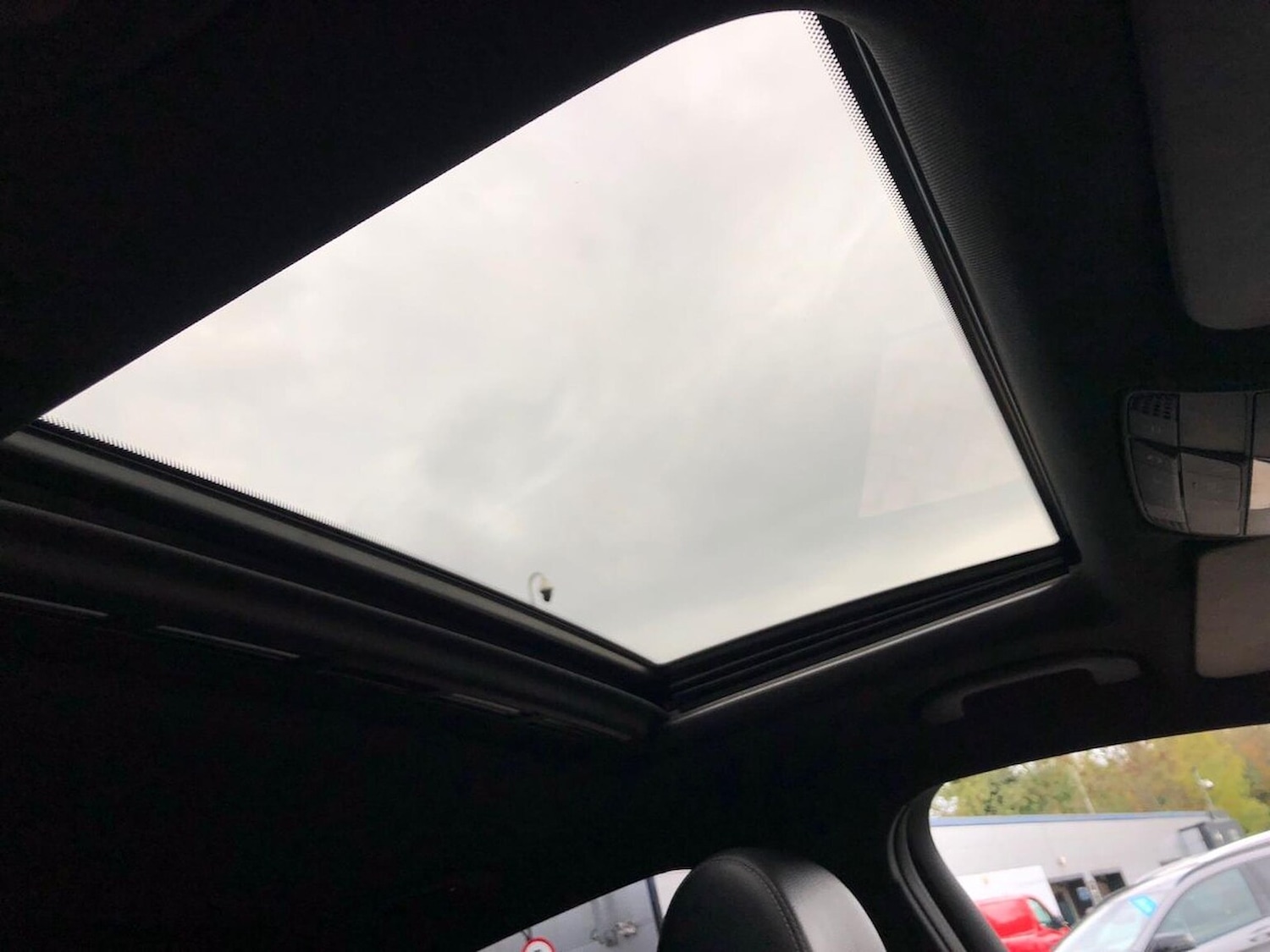 Used Mercedes-Benz GLC 2019 for sale - 76471034: Photo 14