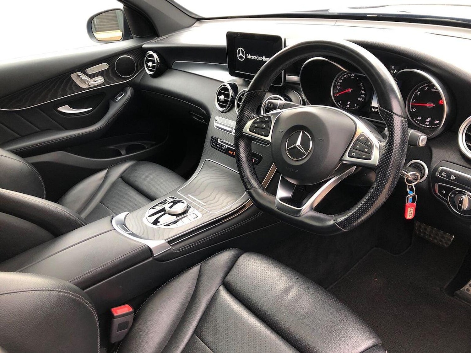 Used Mercedes-Benz GLC 2019 for sale - 76471034: Photo 15