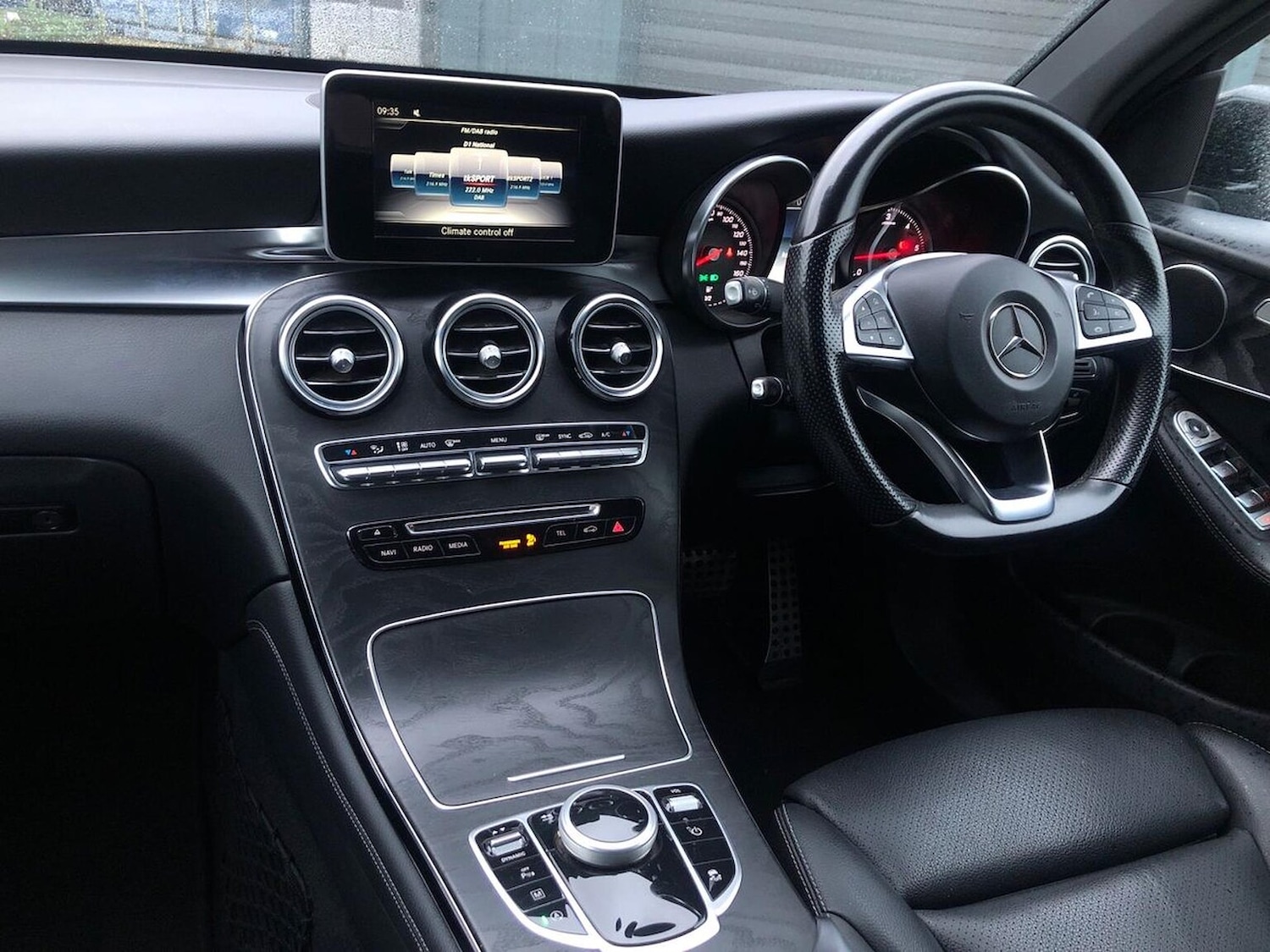 Used Mercedes-Benz GLC 2018 for sale - 76655902: Photo 13