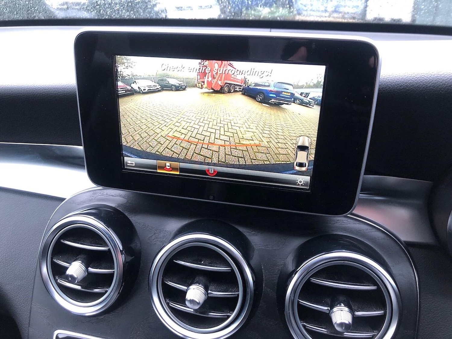 Used Mercedes-Benz GLC 2018 for sale - 76655902: Photo 23