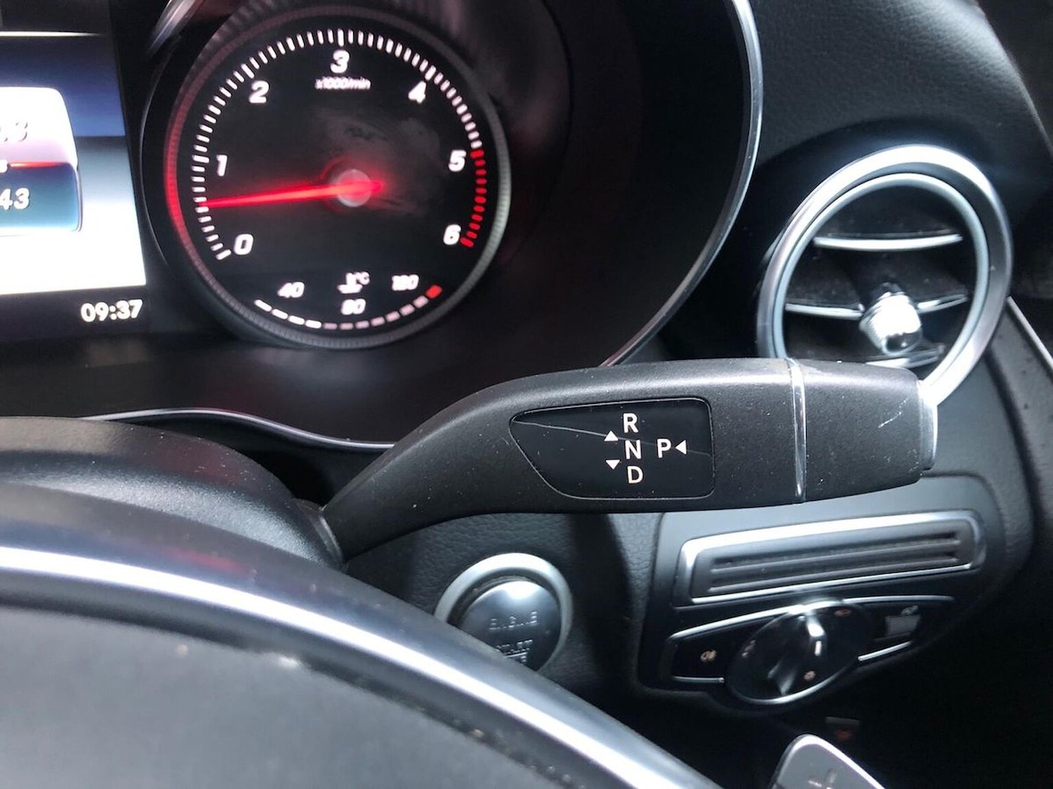 Used Mercedes-Benz GLC 2018 for sale - 76655902: Photo 29