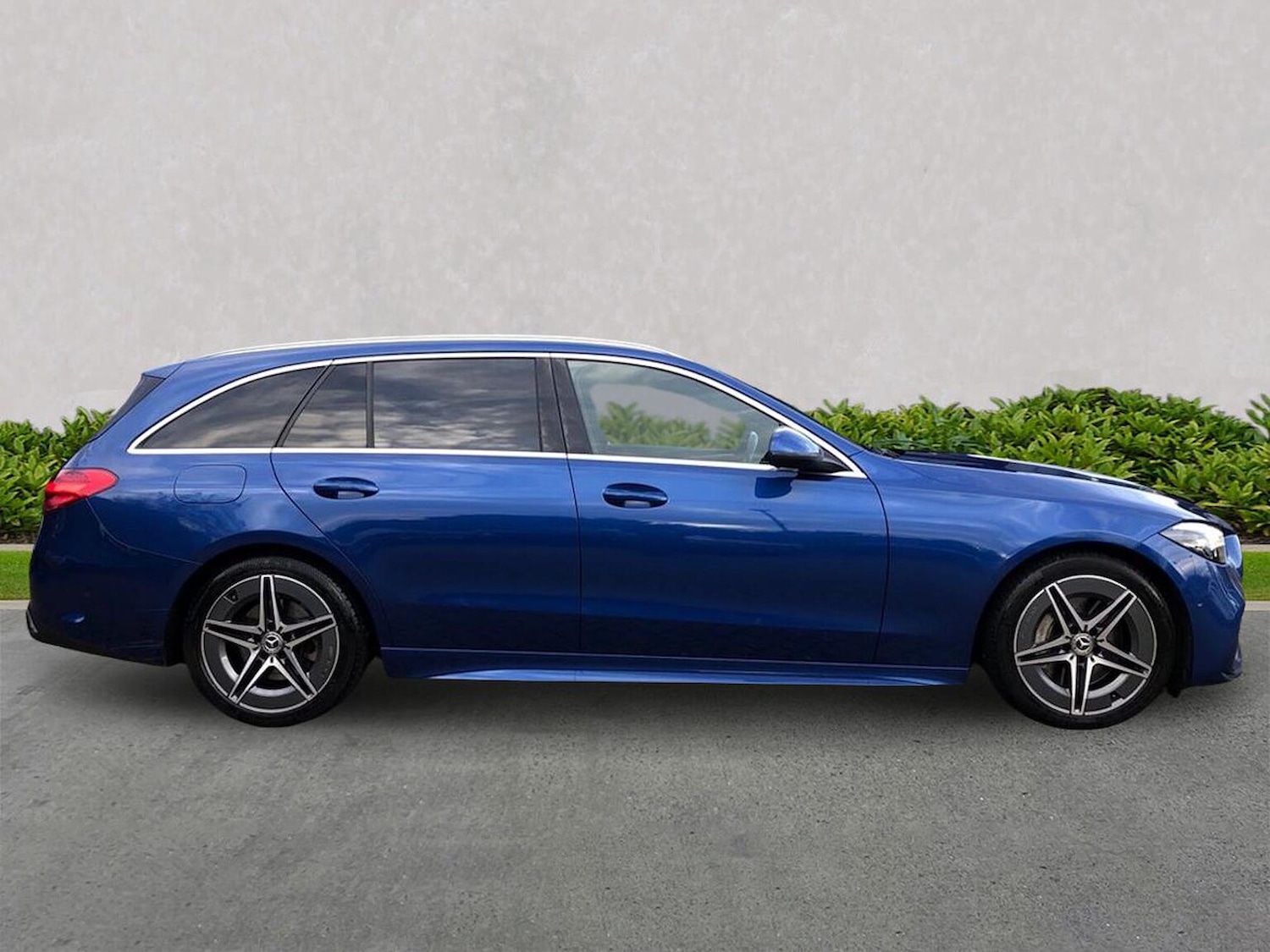 Used Mercedes-Benz C Class 2022 for sale - 76807474: Photo 3