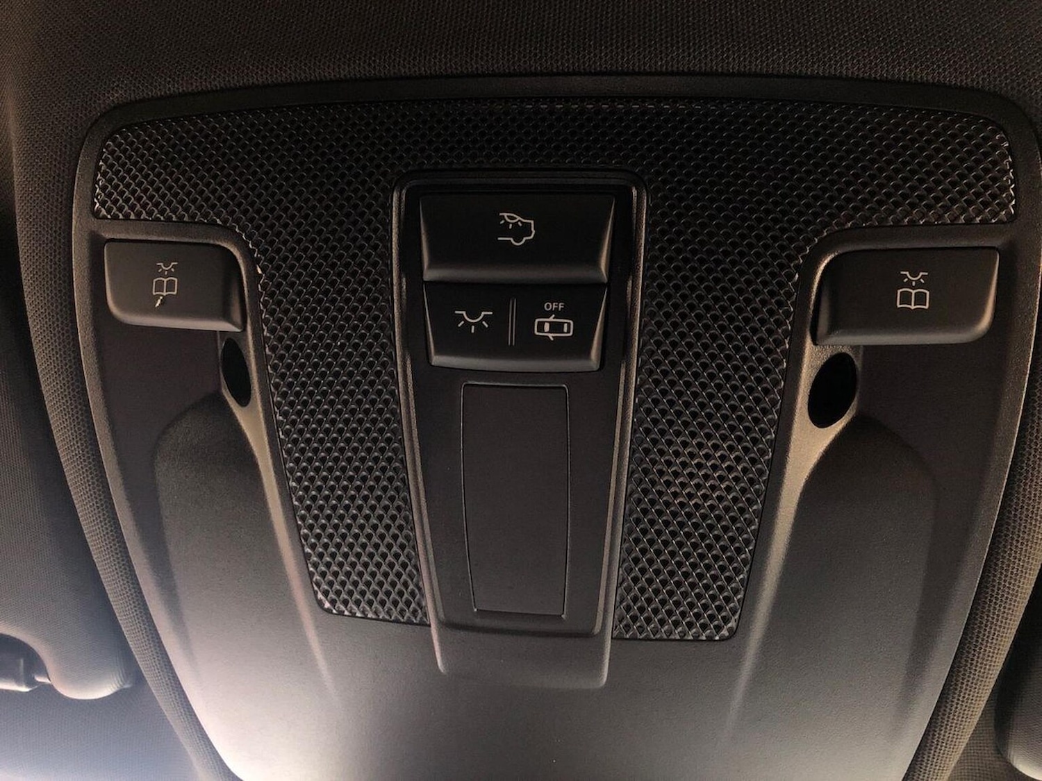 Used Mercedes-Benz CLA 2016 for sale - 76628102: Photo 15