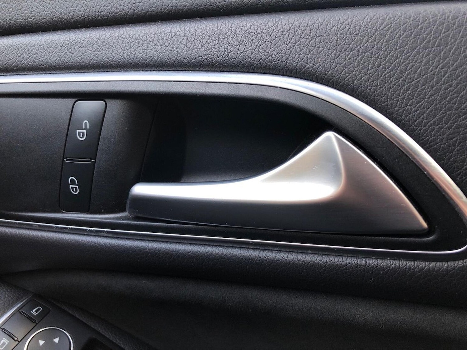 Used Mercedes-Benz CLA 2016 for sale - 76628102: Photo 30