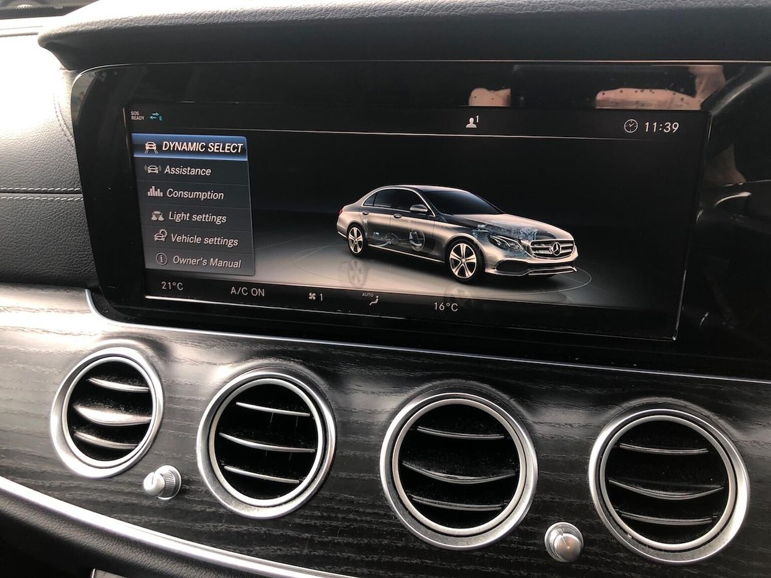 Used Mercedes-Benz E Class 2018 for sale - 76478188: Photo 11