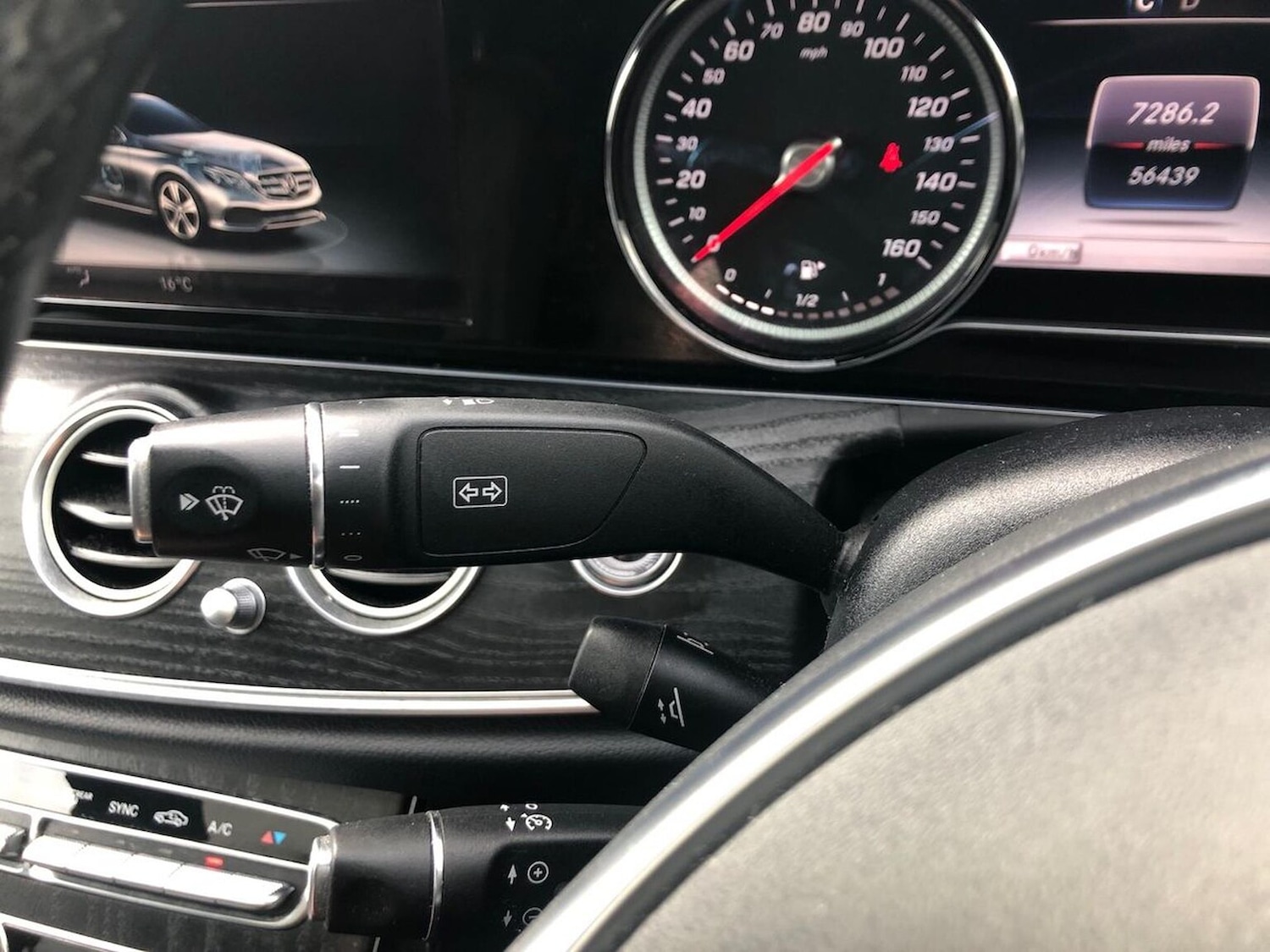 Used Mercedes-Benz E Class 2018 for sale - 76478188: Photo 28