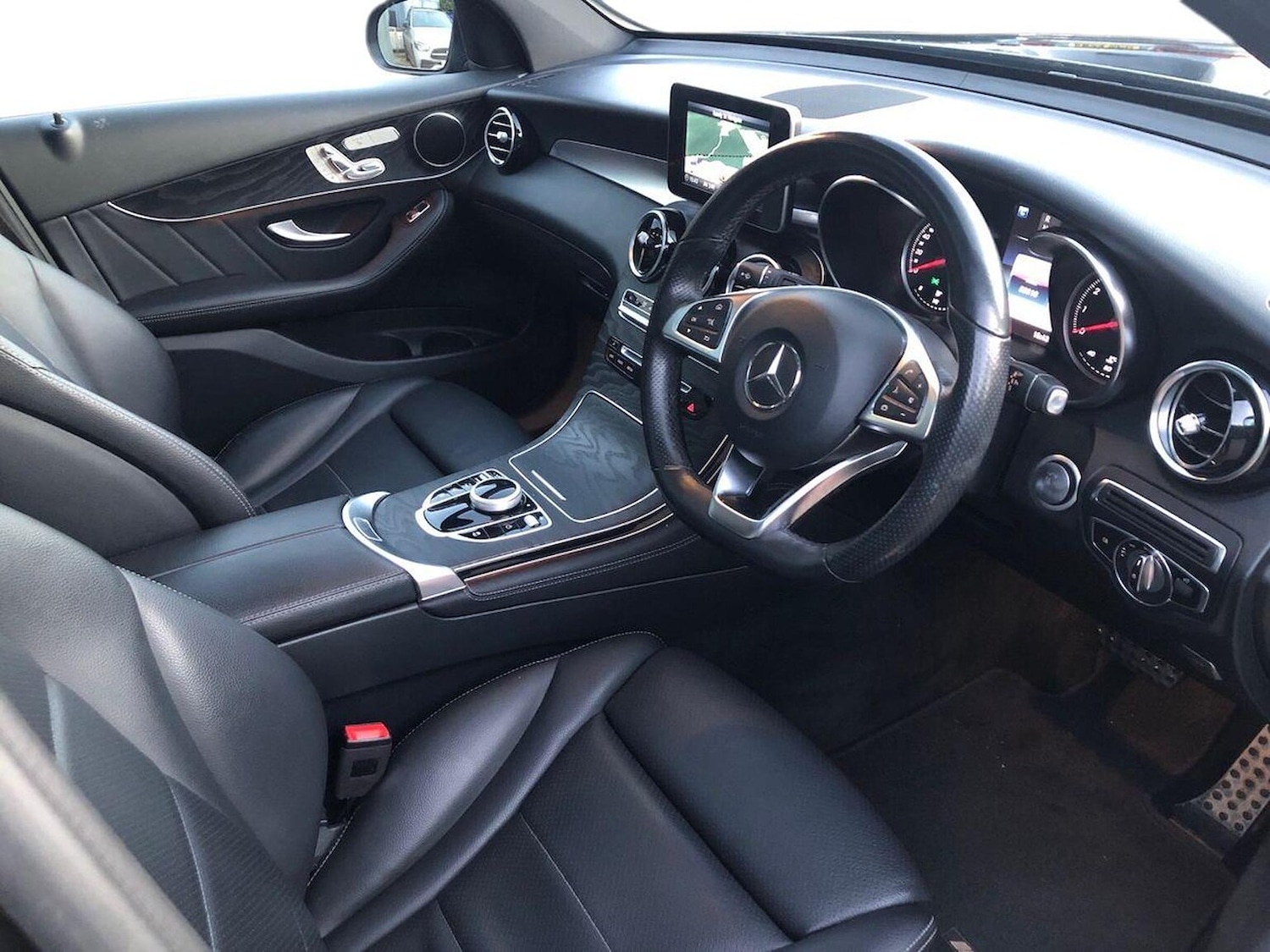 Used Mercedes-Benz GLC 2019 for sale - 76924562: Photo 15