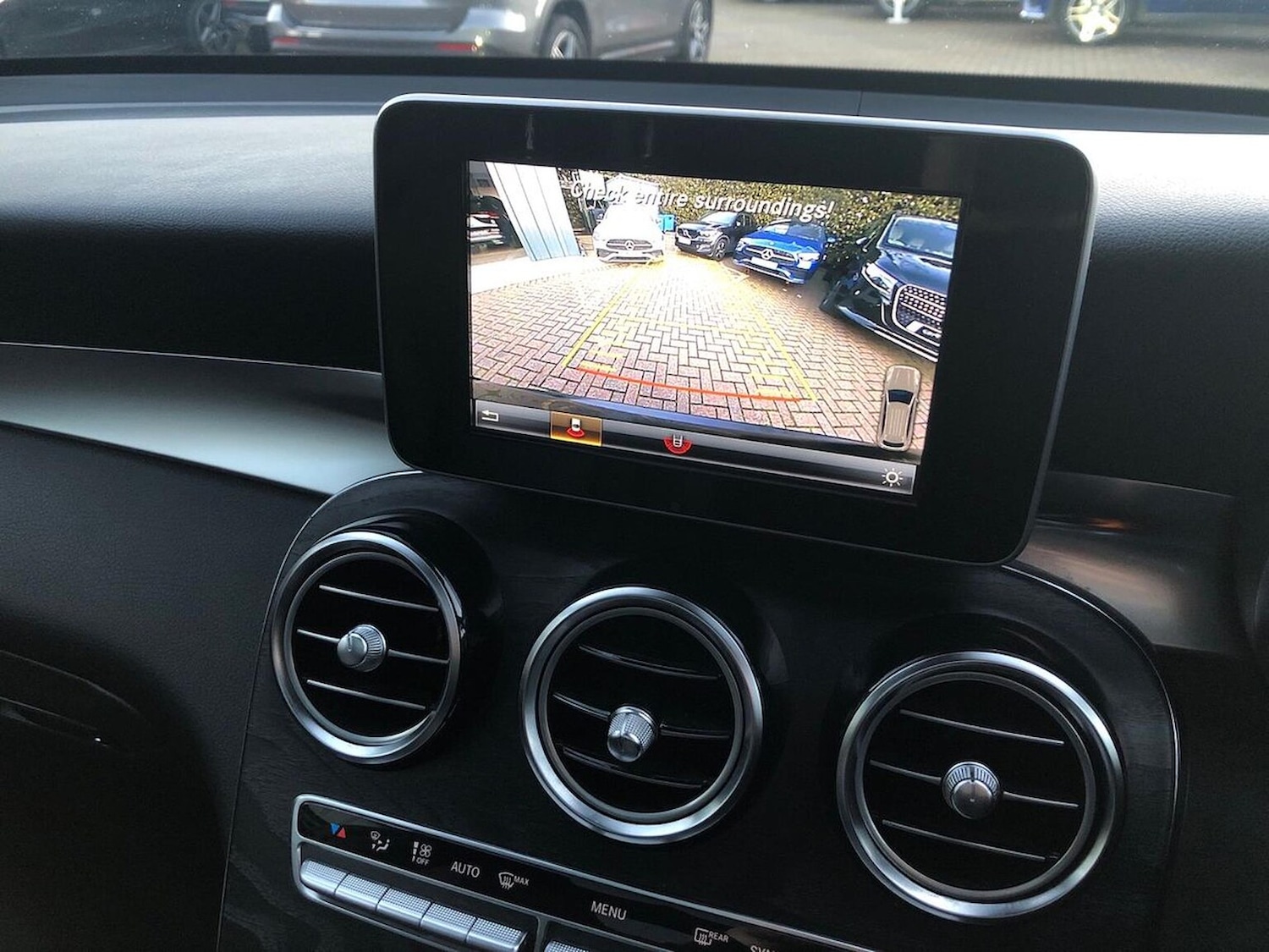 Used Mercedes-Benz GLC 2019 for sale - 76924562: Photo 23