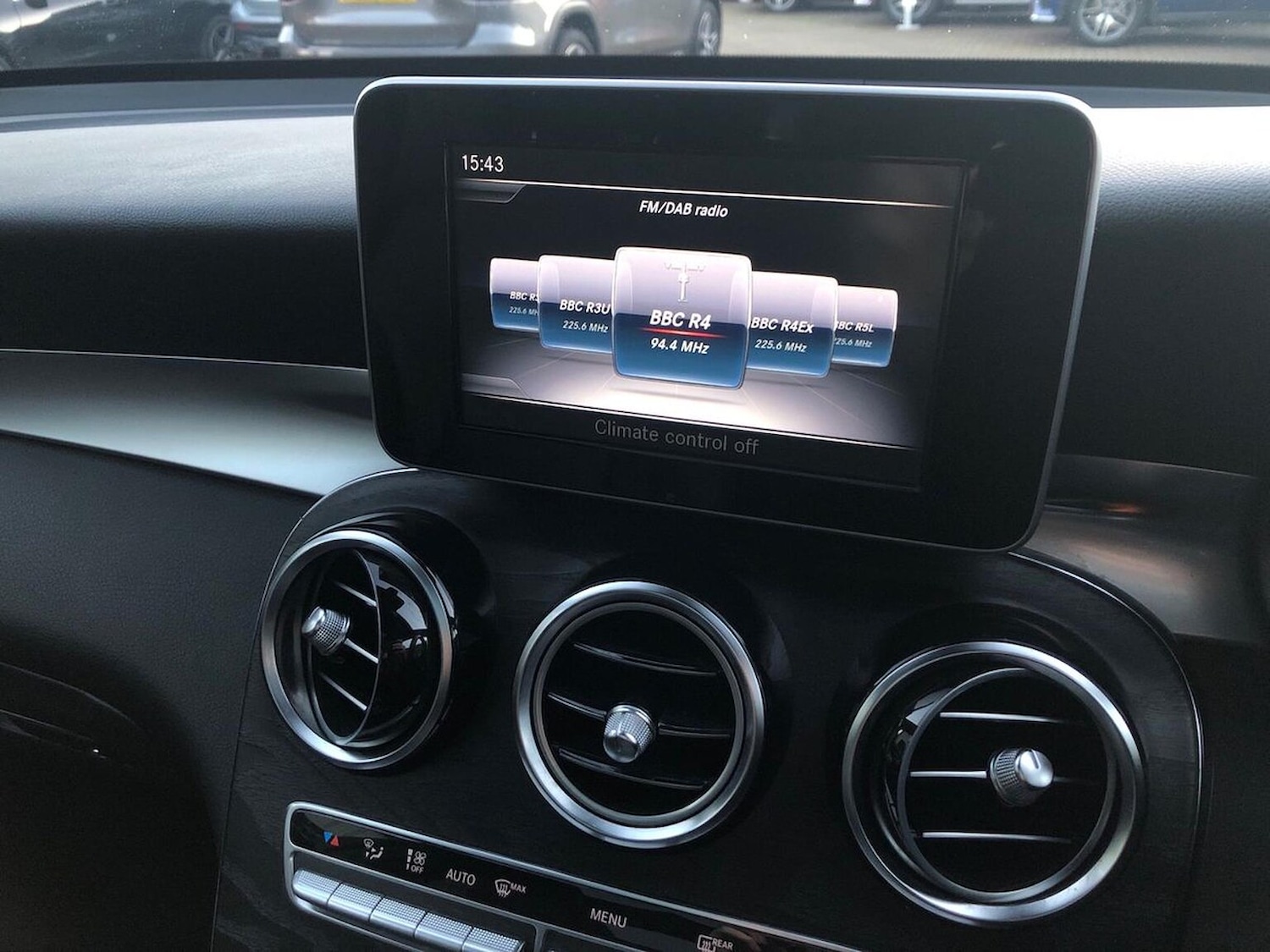 Used Mercedes-Benz GLC 2019 for sale - 76924562: Photo 25