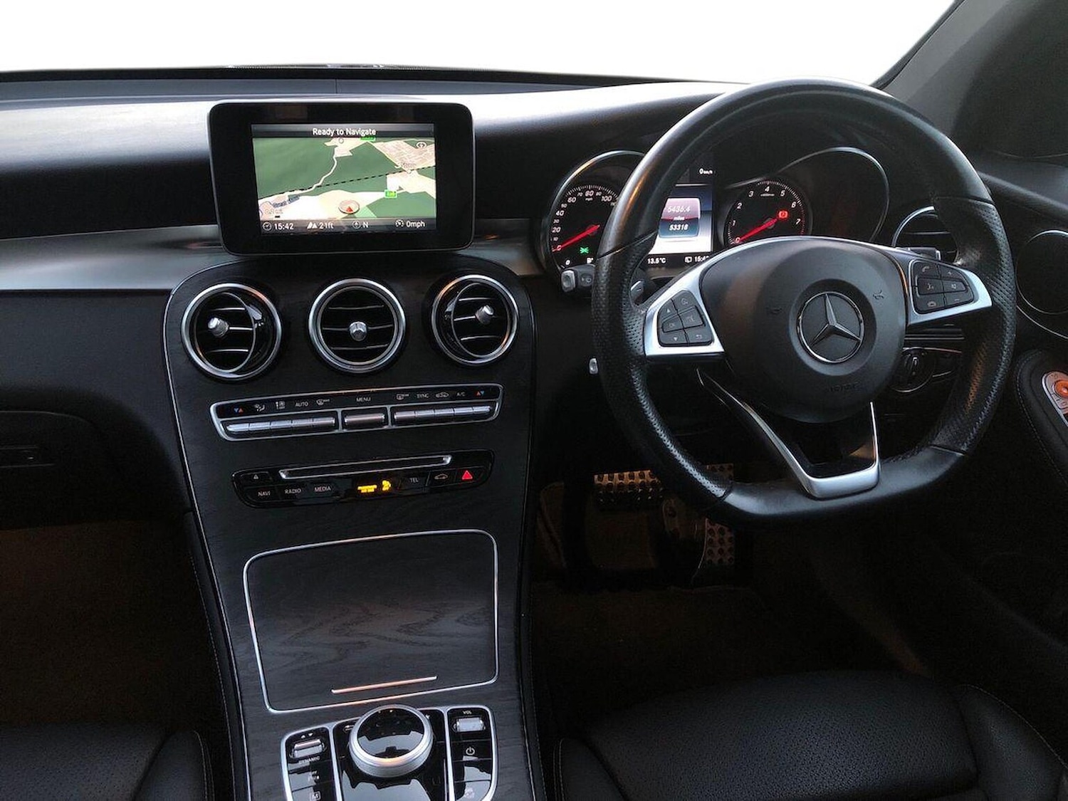 Used Mercedes-Benz GLC 2019 for sale - 76924562: Photo 9