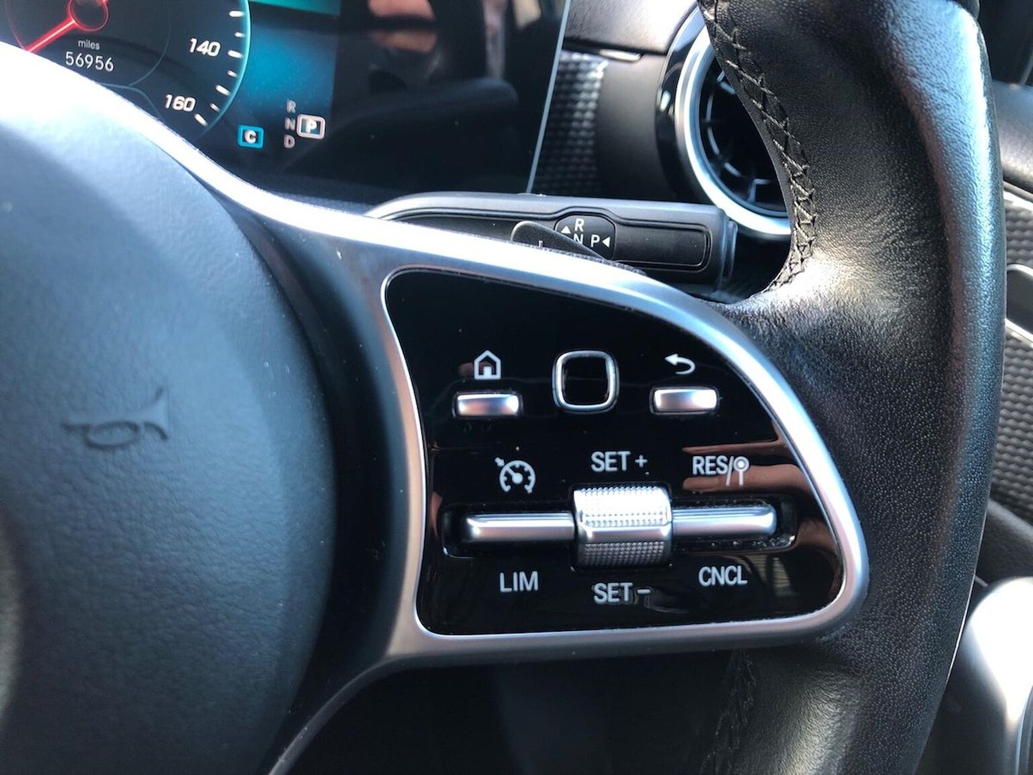 Used Mercedes-Benz A-Class 2019 for sale - 76699428: Photo 27