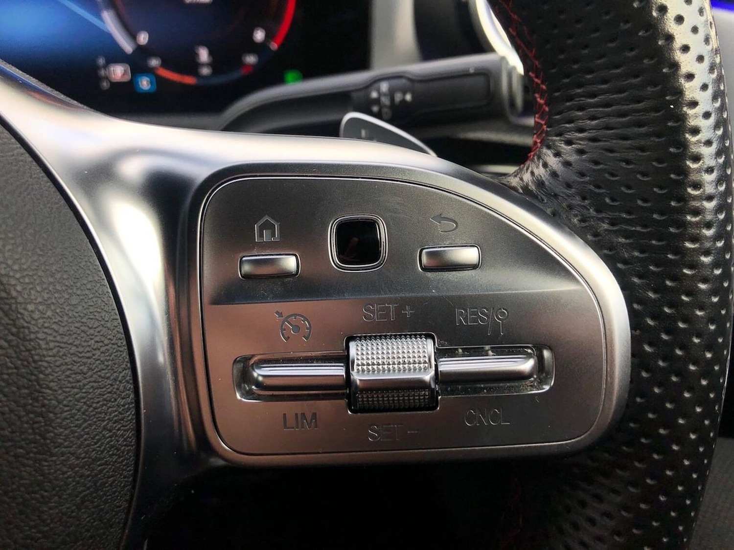 Used Mercedes-Benz CLA 2023 for sale - 76947007: Photo 27