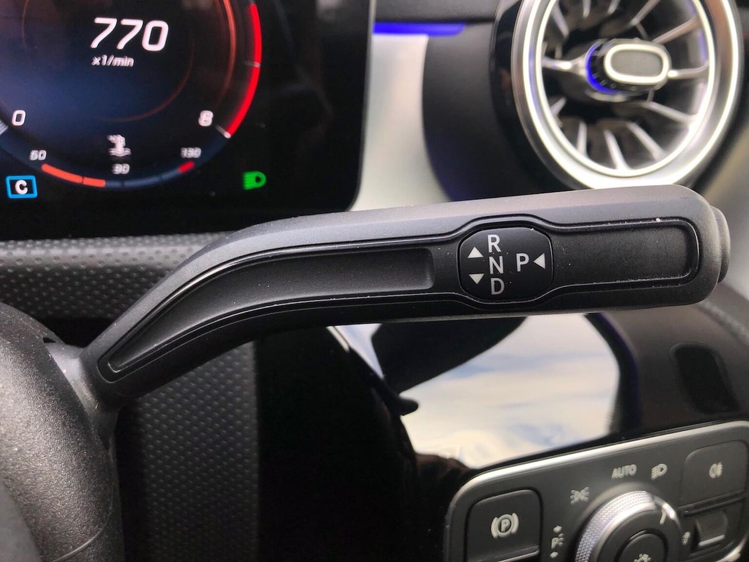 Used Mercedes-Benz CLA 2023 for sale - 76947007: Photo 29