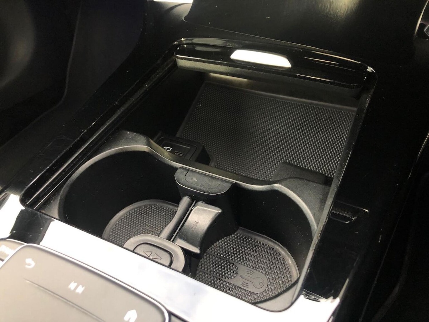 Used Mercedes-Benz CLA 2023 for sale - 76947007: Photo 32