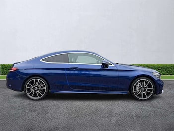 Used Mercedes-Benz C Class 2019 for sale - 79673013: Photo