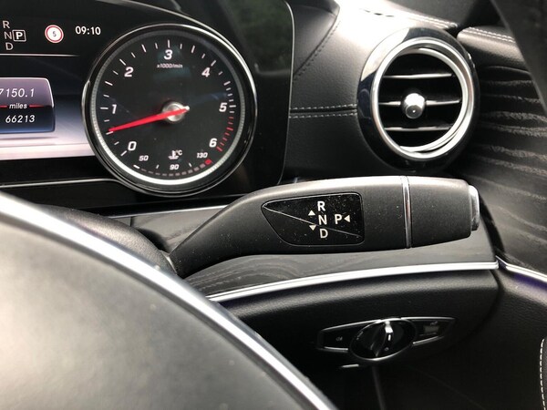 Used Mercedes-Benz E Class 2017 for sale - 76273547: Photo 28