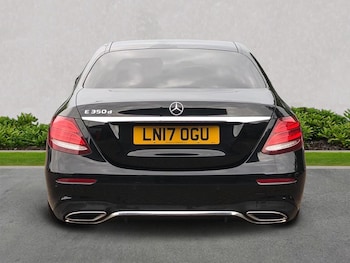 Used Mercedes-Benz E Class 2017 for sale - 76273547: Photo 4