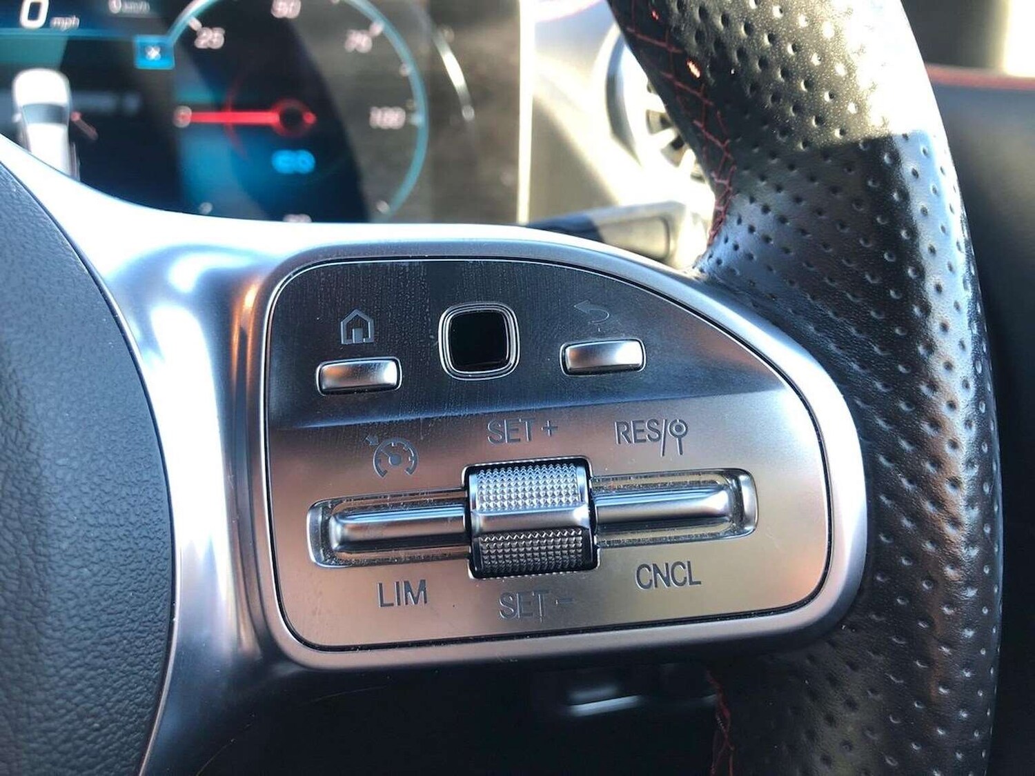 Used Mercedes-Benz EQA 2021 for sale - 77766559: Photo 27