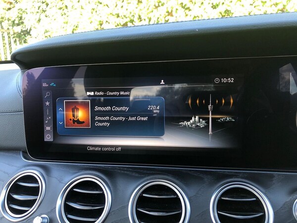Used Mercedes-Benz E-Class 2020 for sale - 76170694: Photo 11