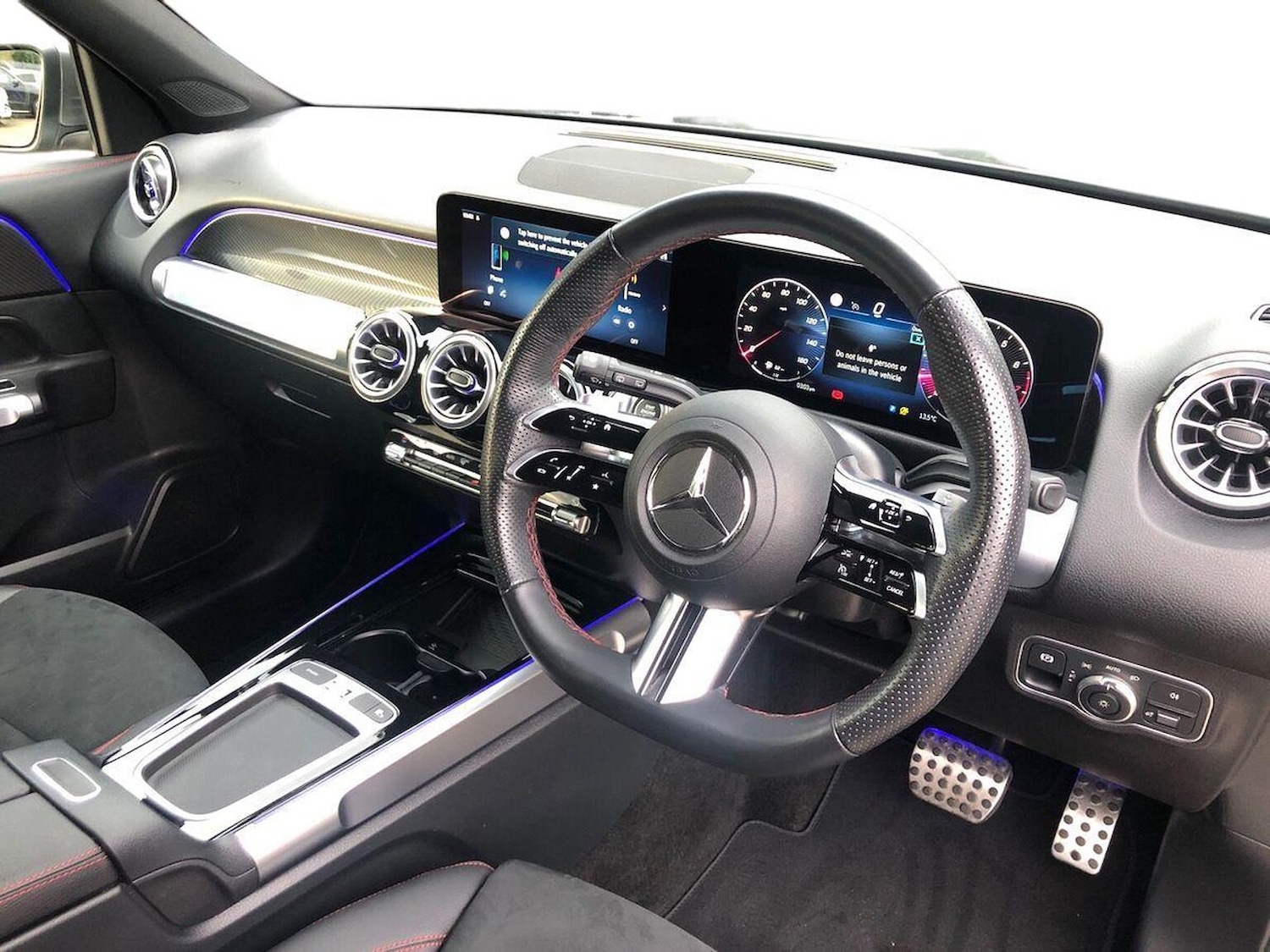 Used Mercedes-Benz GLB 2024 for sale - 76471025: Photo 15