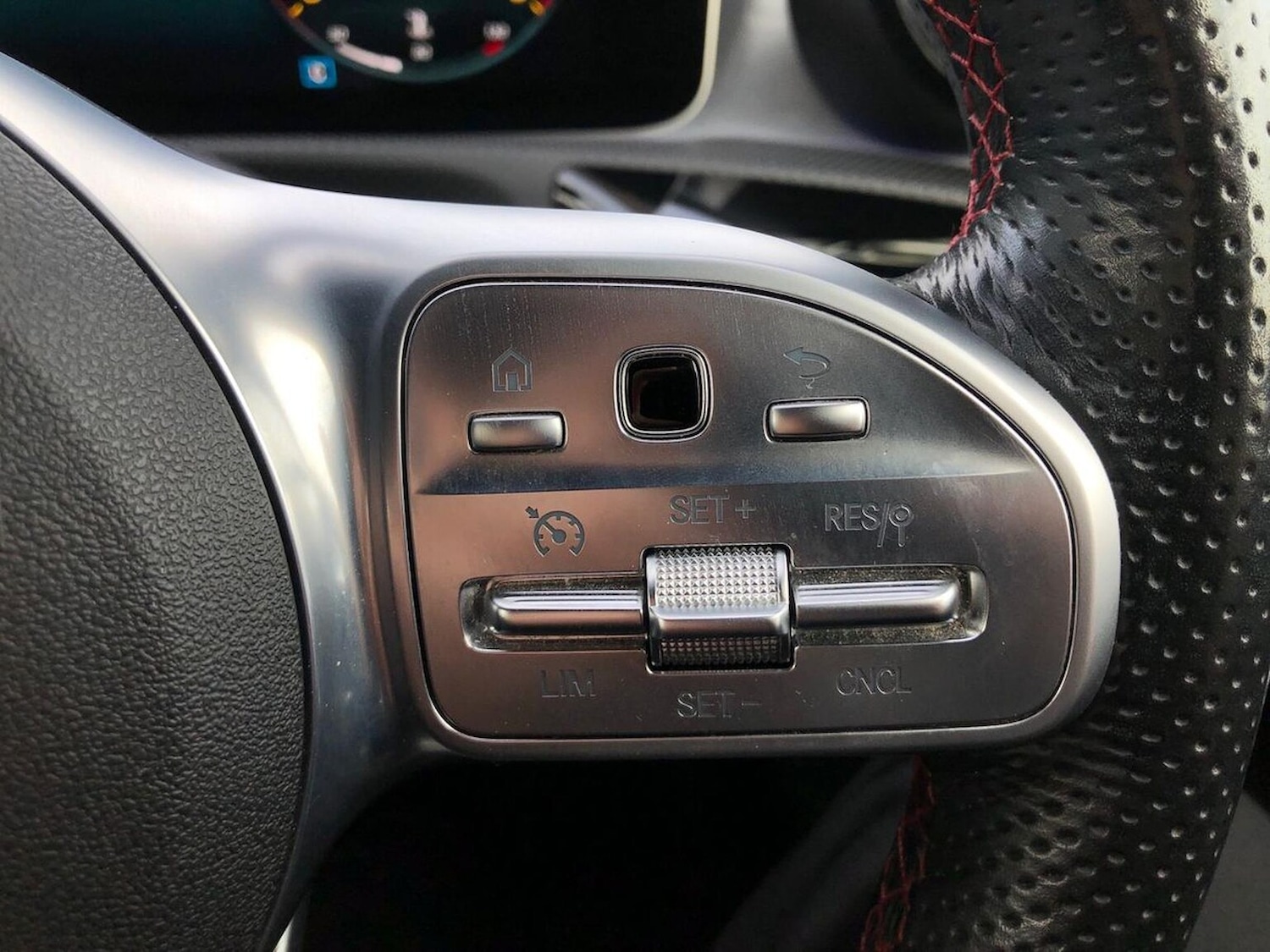 Used Mercedes-Benz A-Class 2019 for sale - 77019152: Photo 27