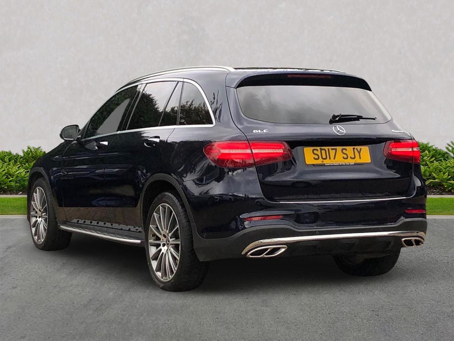 Used Mercedes-Benz GLC 2017 for sale - 76589146: Photo 2