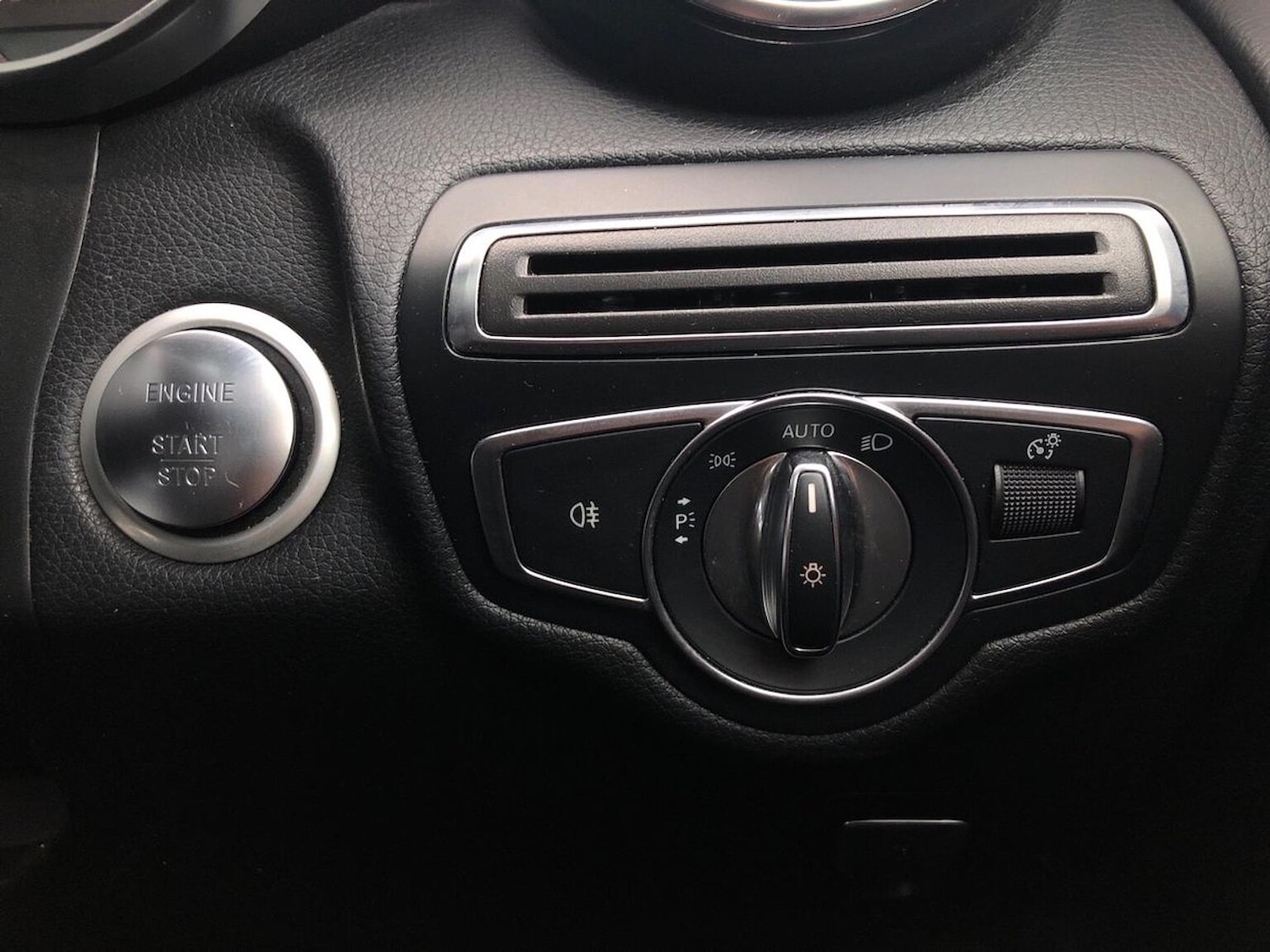 Used Mercedes-Benz GLC 2017 for sale - 76589146: Photo 22