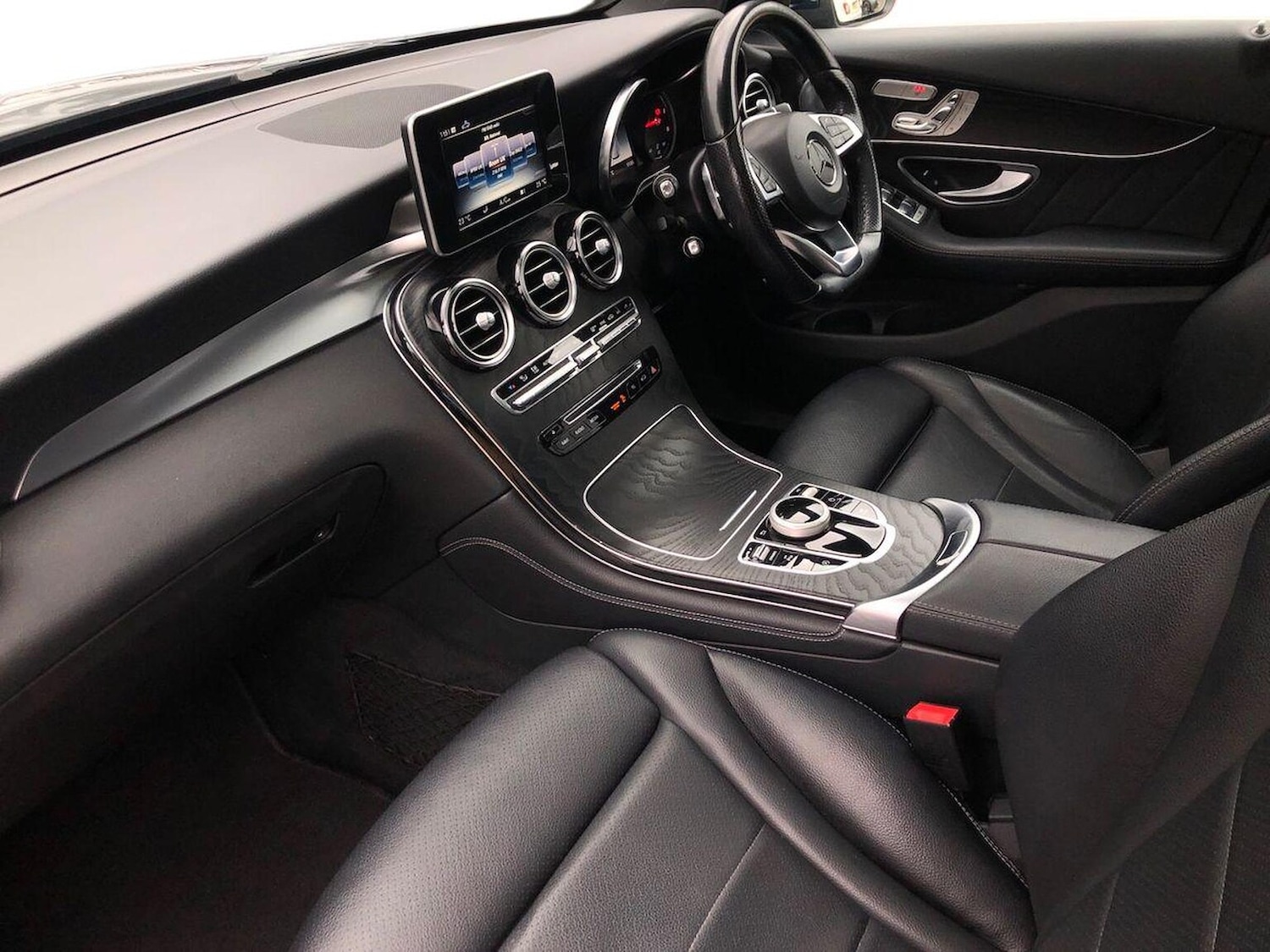 Used Mercedes-Benz GLC 2017 for sale - 76589146: Photo 7