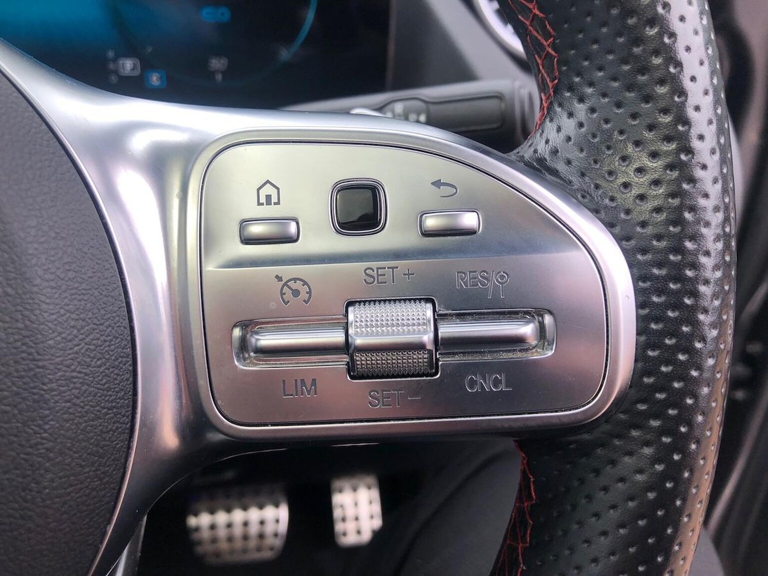 Used Mercedes-Benz EQA 2023 for sale - 76019510: Photo 27