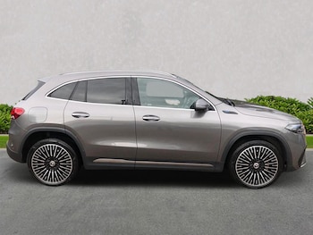 Used Mercedes-Benz EQA 2023 for sale - 76019510: Photo 3