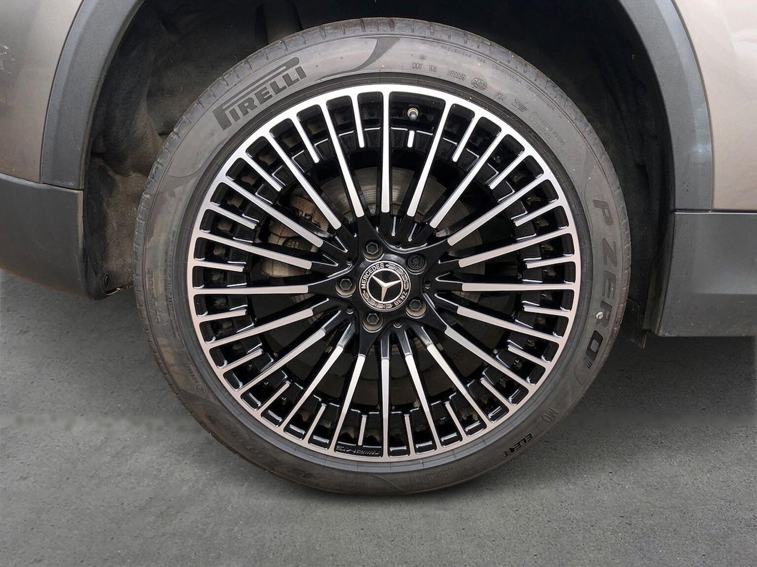 Used Mercedes-Benz EQA 2023 for sale - 76019510: Photo 6