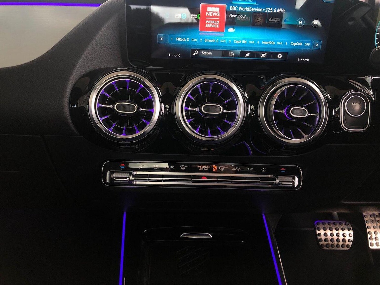 Used Mercedes-Benz EQA 2023 for sale - 76019510: Photo 8