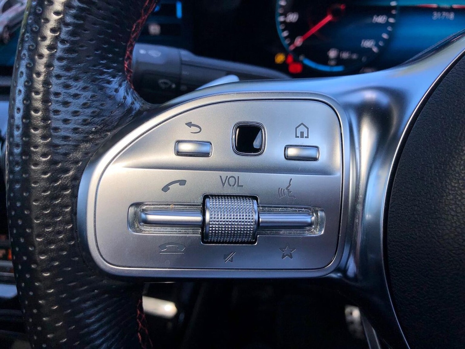 Used Mercedes-Benz CLA 2023 for sale - 76461797: Photo 26