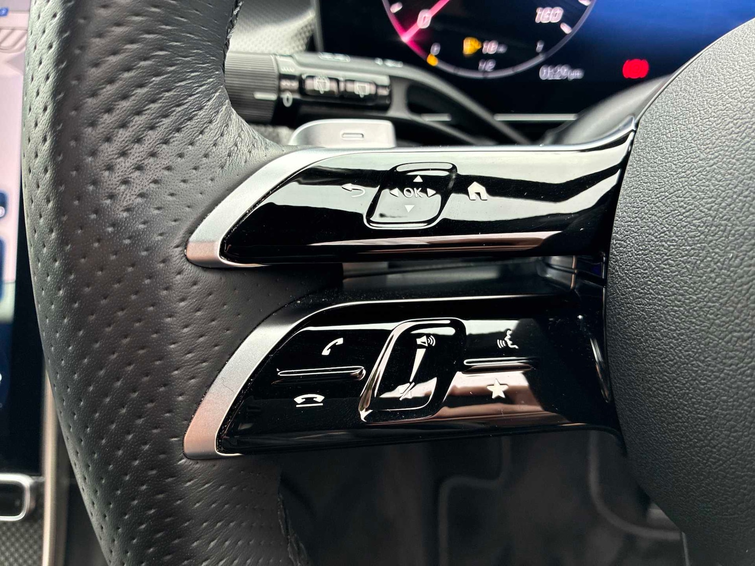 Used Mercedes-Benz GLC 2024 for sale - 78125249: Photo 22