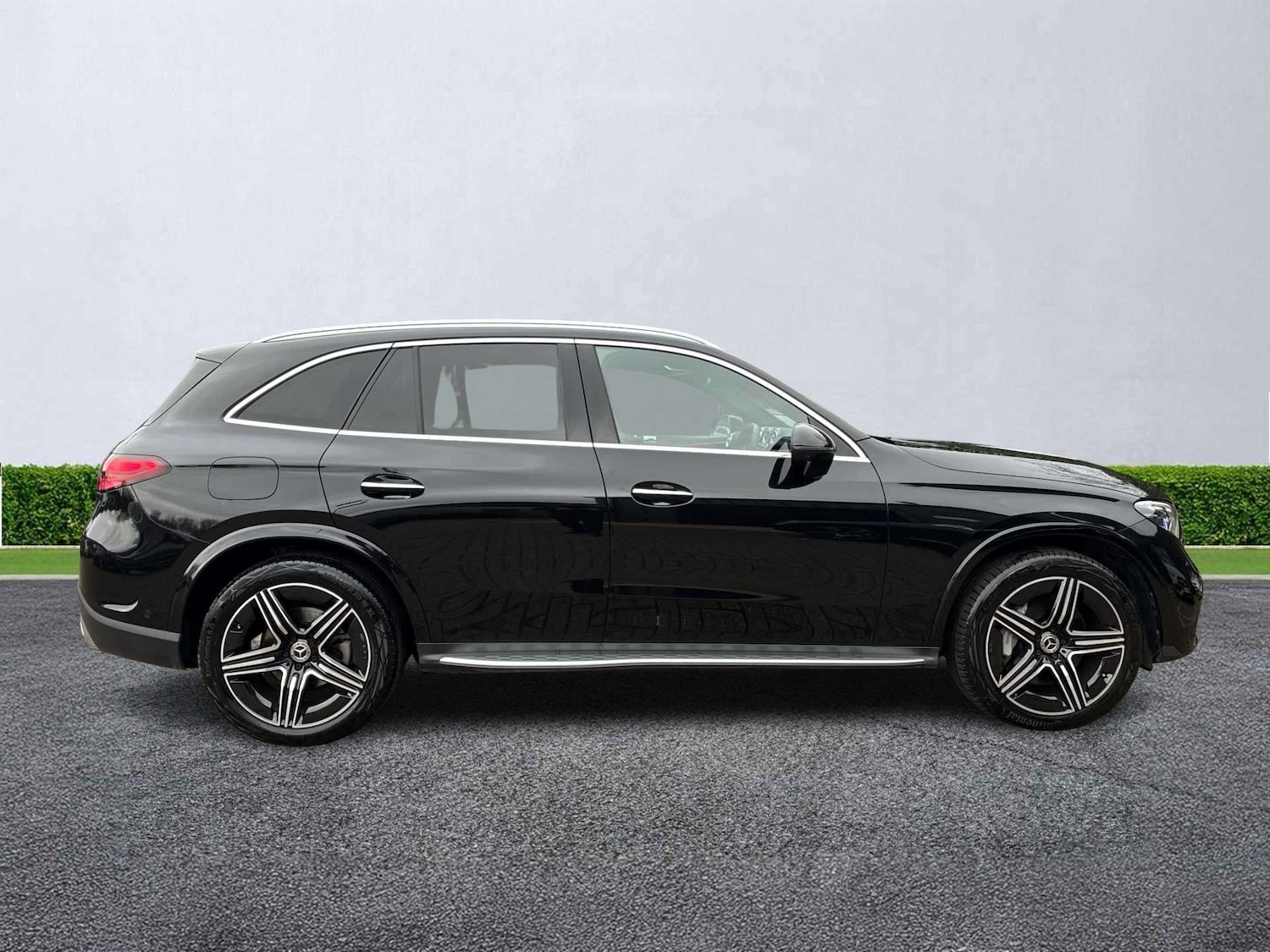 Used Mercedes-Benz GLC 2024 for sale - 78125249: Photo 3