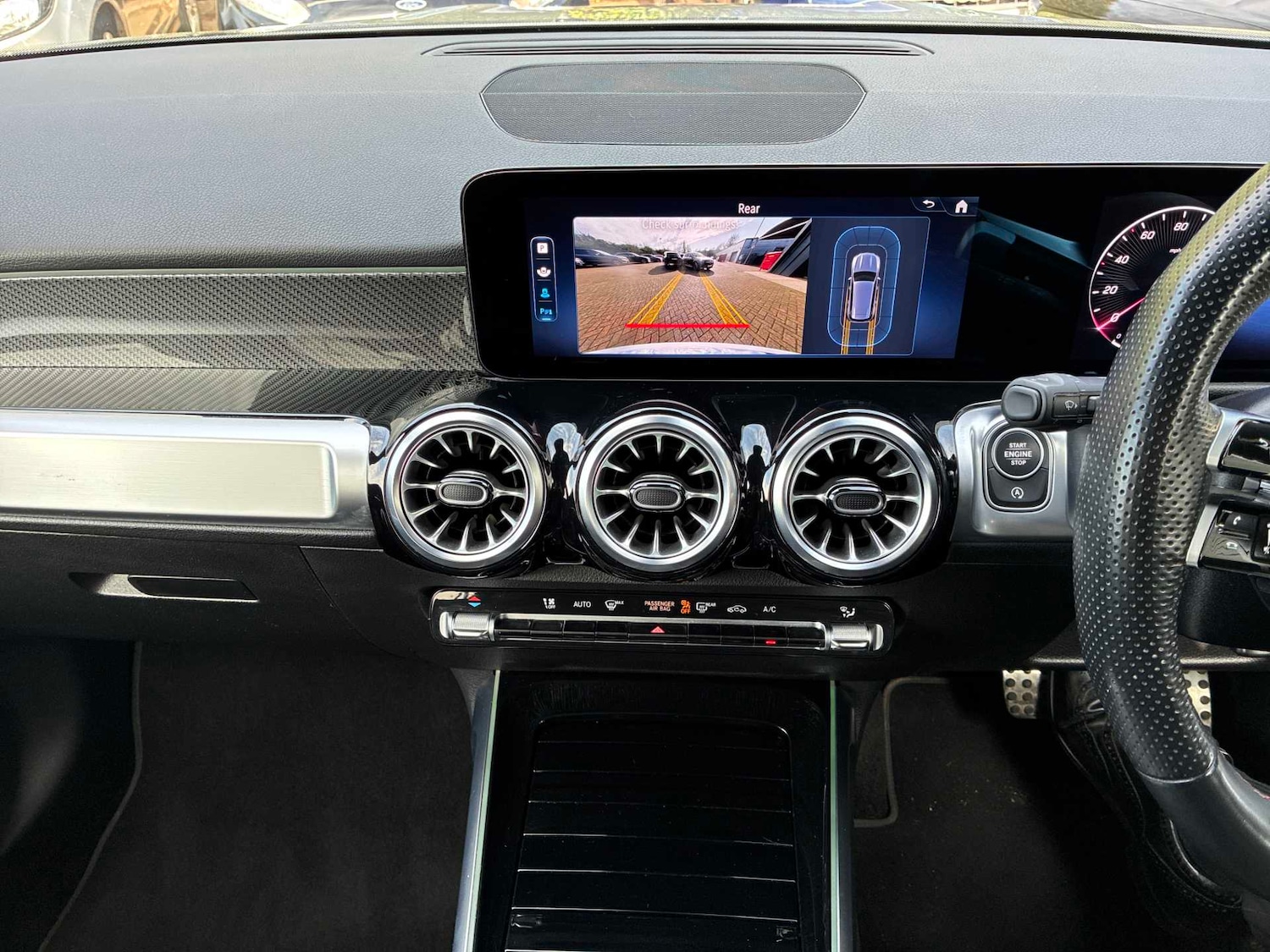 Used Mercedes-Benz GLB 2024 for sale - 78125246: Photo 12