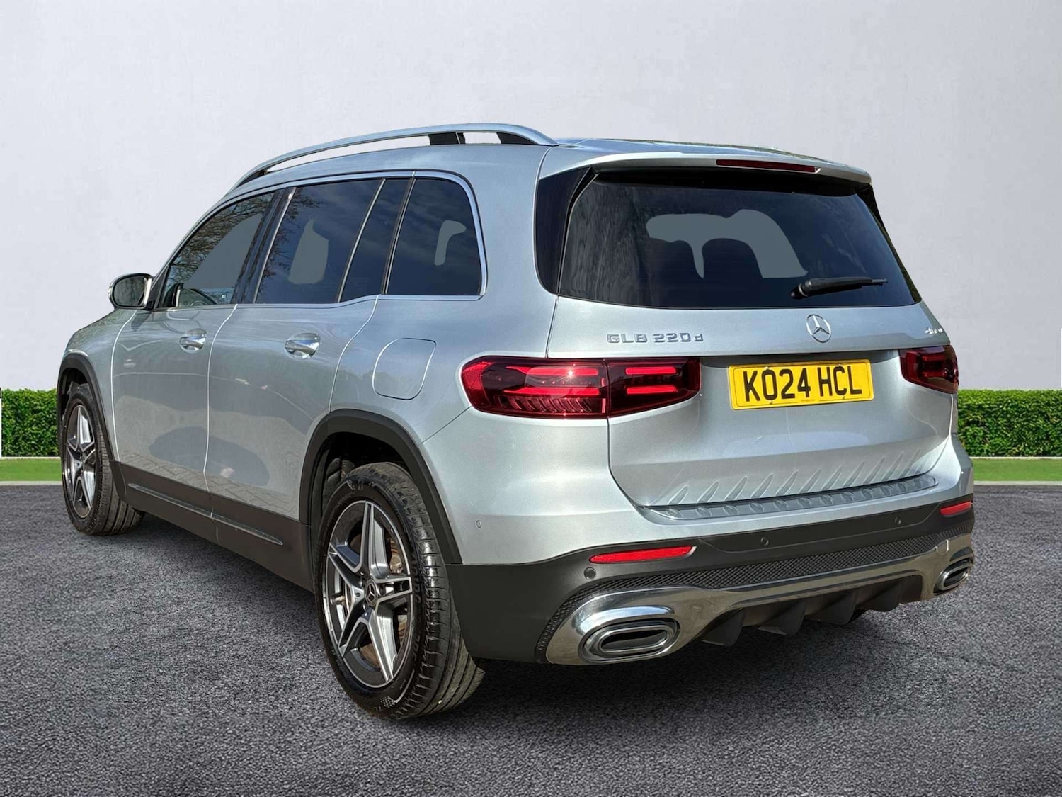 Used Mercedes-Benz GLB 2024 for sale - 78125246: Photo 2