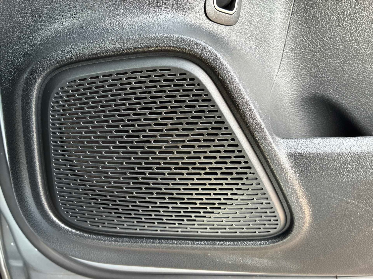 Used Mercedes-Benz GLB 2024 for sale - 78125246: Photo 30