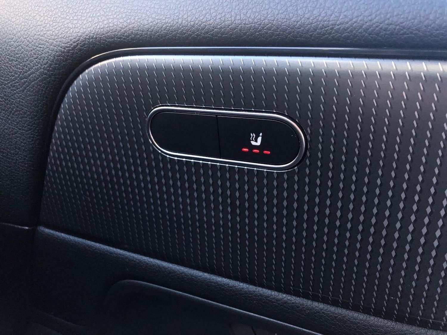 Used Mercedes-Benz GLA 2020 for sale - 76628092: Photo 30