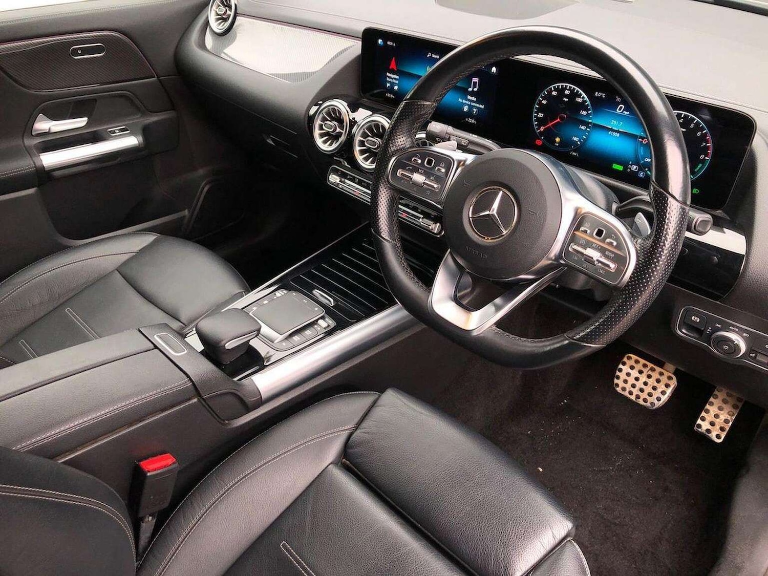 Used Mercedes-Benz GLA 2022 for sale - 77707407: Photo 22