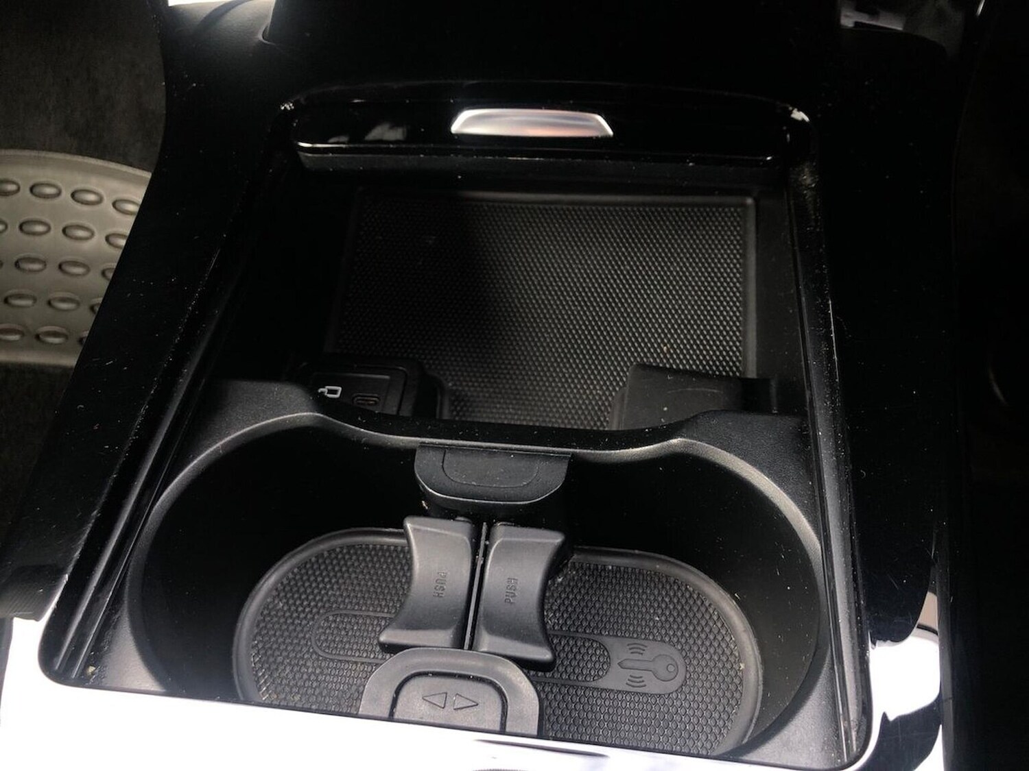 Used Mercedes-Benz A-Class 2020 for sale - 76412462: Photo 32