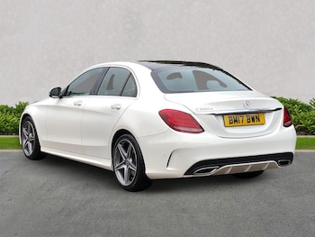 Used Mercedes-Benz C Class 2017 for sale - 76287200: Photo 2