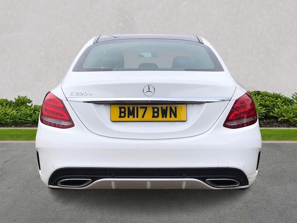 Used Mercedes-Benz C Class 2017 for sale - 76287200: Photo 4