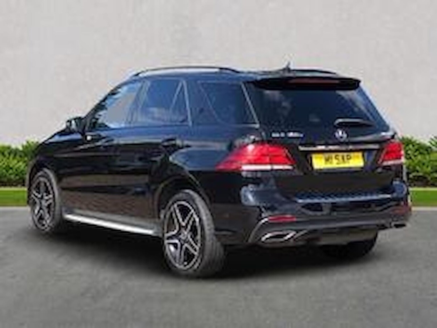 Used Mercedes-Benz GLE 2018 for sale - 76518592: Photo 2