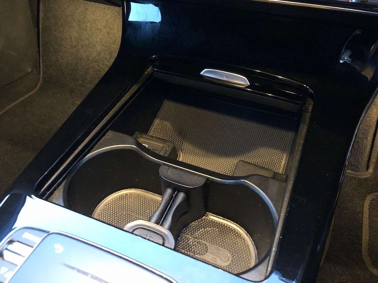 Used Mercedes-Benz A-Class 2020 for sale - 77872095: Photo 32