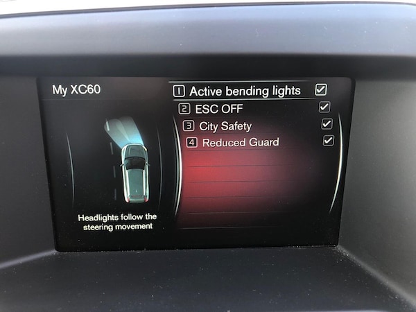 Used Volvo XC60 2016 for sale - 76097061: Photo 24