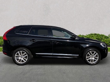 Used Volvo XC60 2016 for sale - 76097061: Photo 3