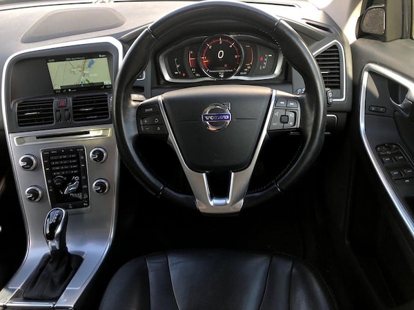 Used Volvo XC60 2016 for sale - 76097061: Photo 9