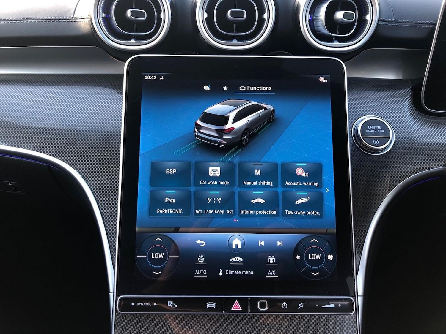 Used Mercedes-Benz C Class 2024 for sale - 76924552: Photo 12